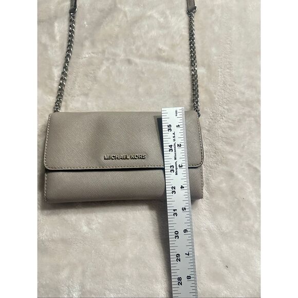 Michael Kors Gray Leather Silver Chain Strap Flap Closure Small Crossbody Bag - Picture 10 of 11